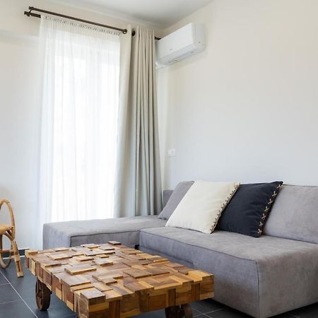 Konstantino'S Corfu Marina View Apartment Kontokali Extérieur photo